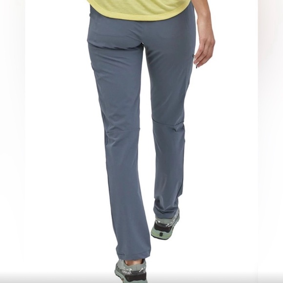 Patagonia Chambeau Rock Climbing Hiking Feather Gray Outdoor Pants 82935 Size 4 - Picture 2 of 9